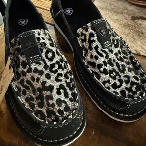 ITEM IS NOT AVALIABLE